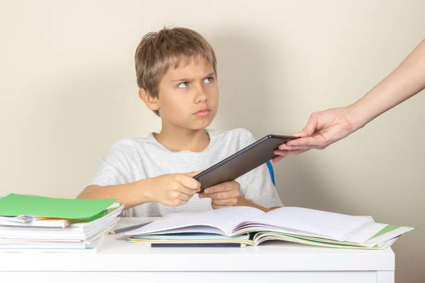 Как правильно воспитывать детей: психология ошибки воспитания